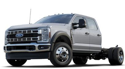 New 2025 Ford F450 XLT w/ XLT Value Package