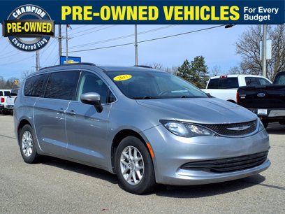Used 2017 Chrysler Pacifica LX