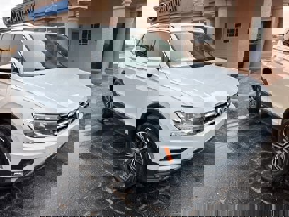 Used 2018 Volkswagen Tiguan SEL