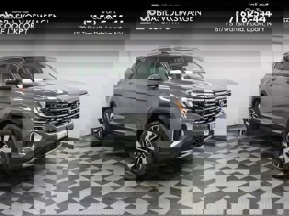 New 2025 Volkswagen Atlas SEL