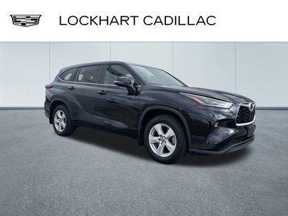 Used 2023 Toyota Highlander LE