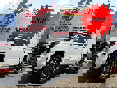 Used 2025 Toyota Tacoma TRD Sport