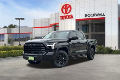 New 2025 Toyota Tundra SR5 w/ Blackout Package (GST)