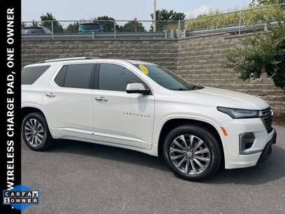 Used 2023 Chevrolet Traverse Premier