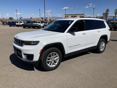 Used 2023 Jeep Grand Cherokee L Laredo