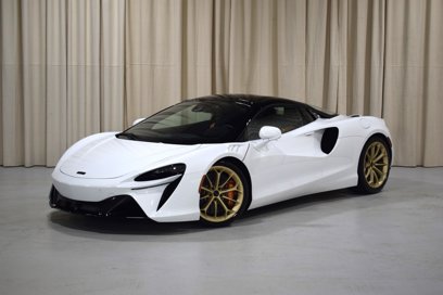 New 2025 McLaren Artura Spider