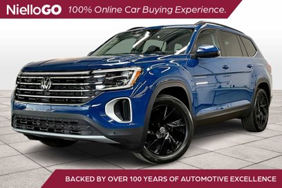 Used 2025 Volkswagen Atlas SE w/ Panoramic Sunroof Package