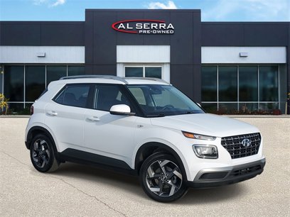 Used 2023 Hyundai Venue SEL