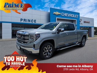 New 2025 GMC Sierra 1500 SLT w/ SLT Convenience Package