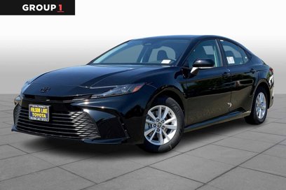 New 2025 Toyota Camry LE
