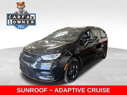 Used 2021 Chrysler Pacifica Limited w/ S Appearance Package