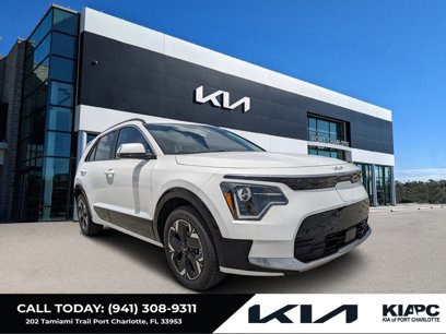 New 2025 Kia Niro Wind