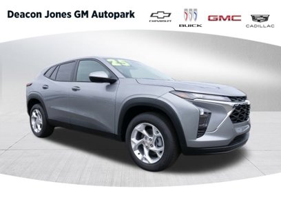 New 2025 Chevrolet Trax LS w/ LS Convenience Package