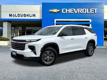 Certified 2025 Chevrolet Traverse LT