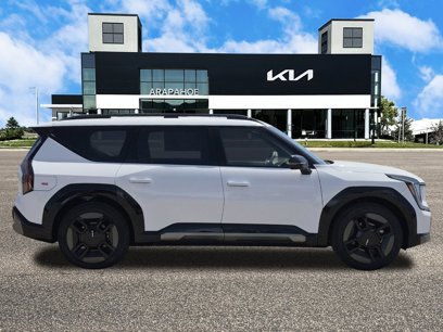 New 2026 Kia EV9 Land