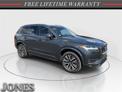 Used 2022 Volvo XC90 T5 Momentum w/ Climate Package