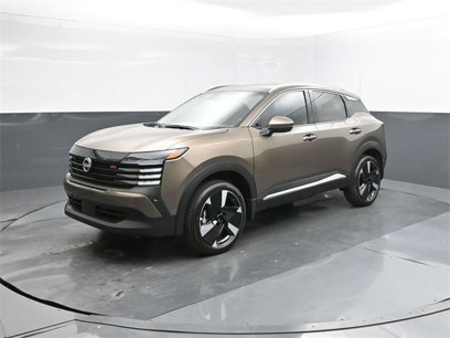 New 2025 Nissan Kicks SR