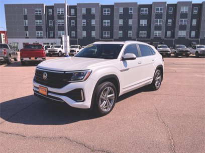 Used 2024 Volkswagen Atlas Cross Sport SEL R-Line