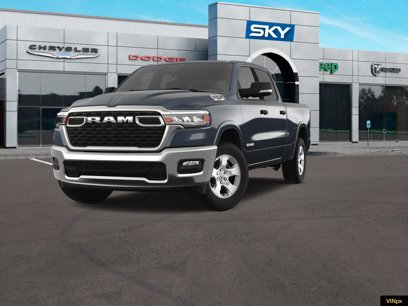 New 2025 RAM 1500 4x4 Crew Cab