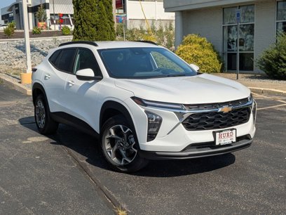 New 2025 Chevrolet Trax LT w/ LT Convenience Package