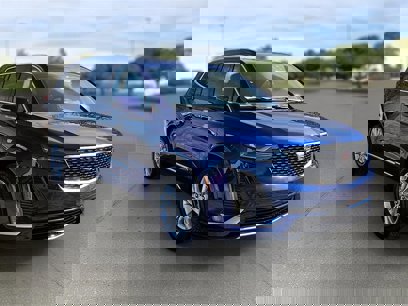 New 2025 Cadillac XT6 Luxury