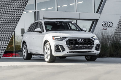 Certified 2025 Audi Q5 2.0T Premium Plus w/ Premium Plus Package