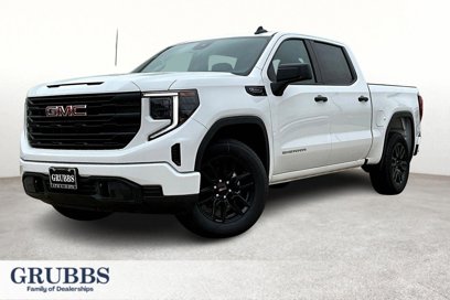 New 2025 GMC Sierra 1500 Pro w/ Graphite Edition