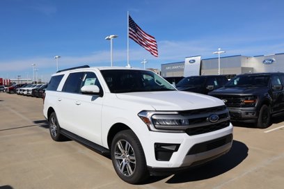 New 2024 Ford Expedition Max XLT
