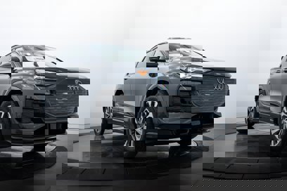 New 2025 Audi Q6 e-tron Premium
