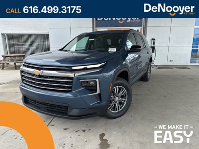 New 2025 Chevrolet Traverse LT