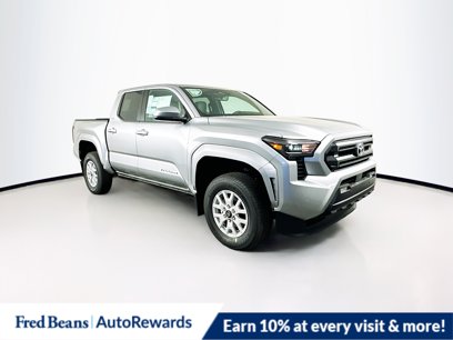 New 2024 Toyota Tacoma SR5