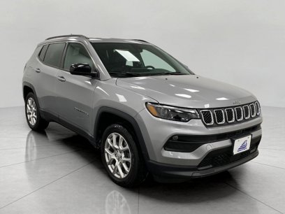 Used 2024 Jeep Compass Latitude w/ Sun and Sound Group