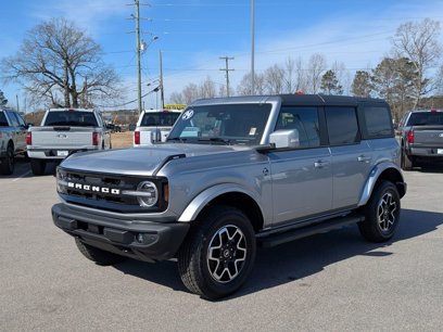 New 2024 Ford Bronco Outer Banks