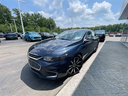 Used 2018 Chevrolet Malibu LT w/ Leather Package