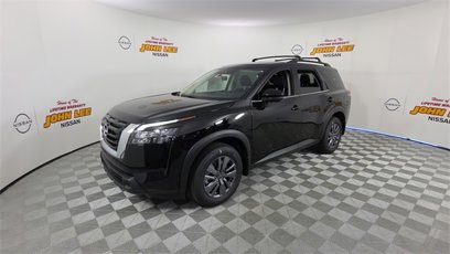 New 2025 Nissan Pathfinder SV
