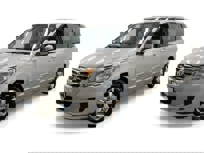 Used 2010 Volkswagen Routan SE