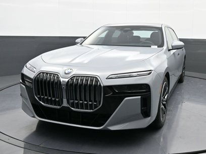 New 2025 BMW 760i xDrive w/ Executive Package
