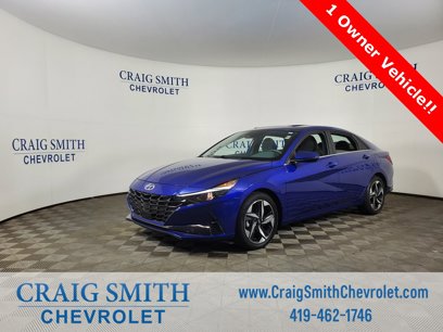 Used 2022 Hyundai Elantra SEL w/ Convenience + Premium Package
