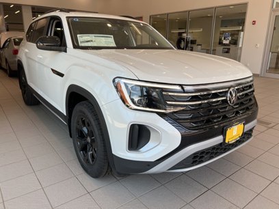 New 2024 Volkswagen Atlas Peak Edition SEL