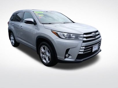 Used 2017 Toyota Highlander XLE