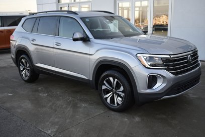 New 2025 Volkswagen Atlas SE