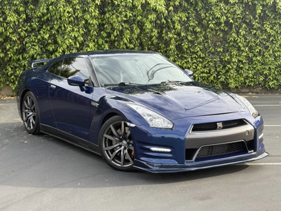 Used 2014 Nissan GT-R Premium