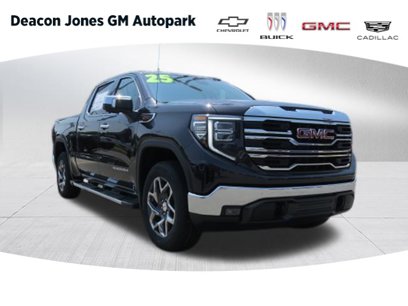 New 2025 GMC Sierra 1500 SLT w/ SLT Premium Package