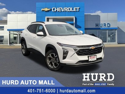 New 2025 Chevrolet Trax LT w/ Driver Confidence Package