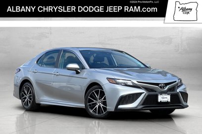 Used 2021 Toyota Camry SE