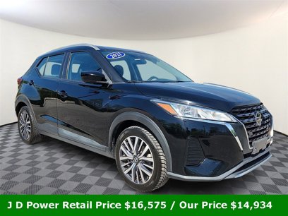 Used 2021 Nissan Kicks SV