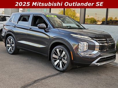 New 2025 Mitsubishi Outlander SE