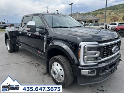 Used 2025 Ford F450 Platinum