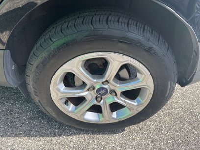 Used 2018 Ford EcoSport SE w/ SE Convenience Package