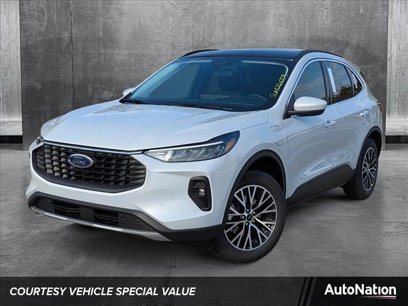 New 2025 Ford Escape SE